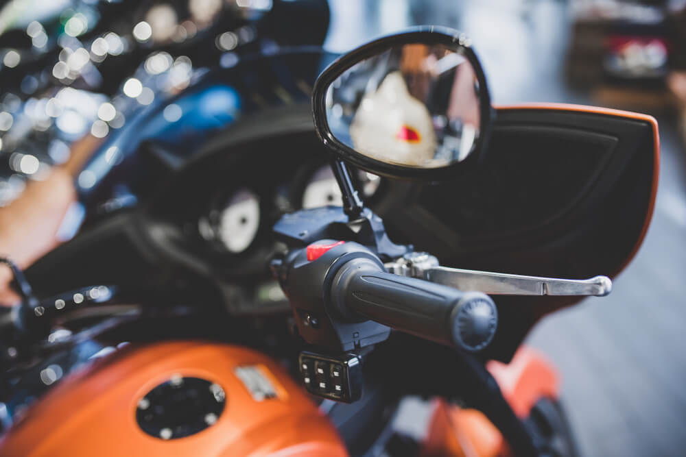 Diferença entre consórcio e financiamento de moto